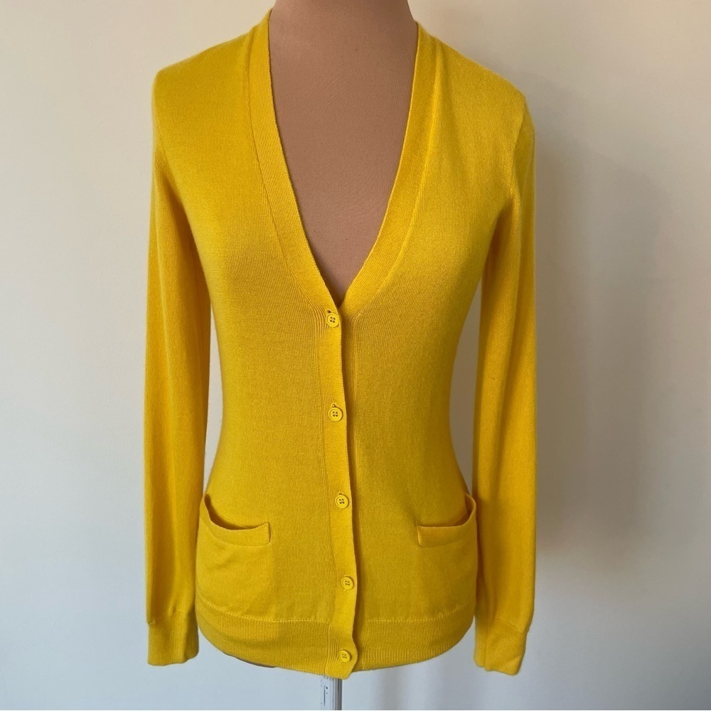 Ralph Lauren Collection Yellow Cashmere V-Neck Cardigan Sweater EUC Size Small